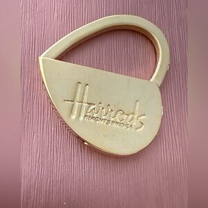 Vintage Harrods Knights bridge RARE keychain gold pltd heart shaped scratch free